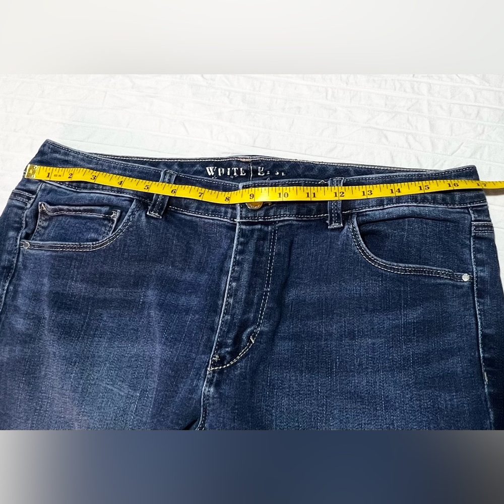 White House Black Market skinny leg Jeans - Picture 8 of 8